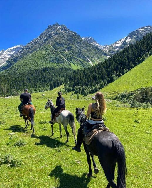 Trail ride · 18km